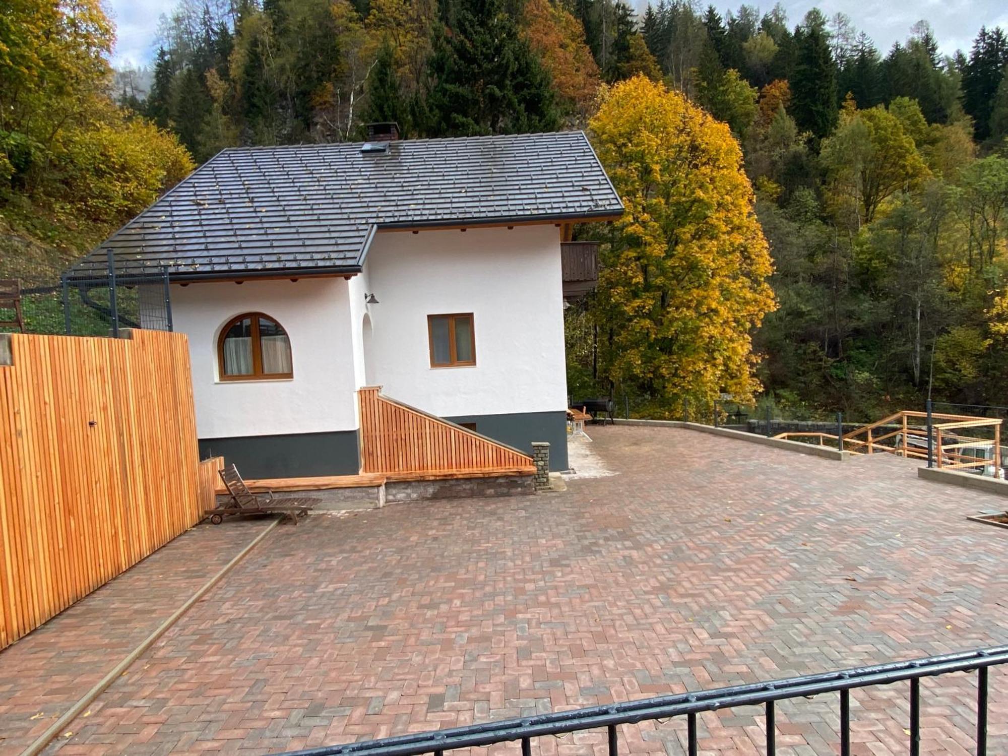 ホテル Haus Alpenblick Moelltal フラタッハ エクステリア 写真